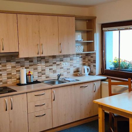 Apartmany Na Namesti Boží Dar Exterior foto