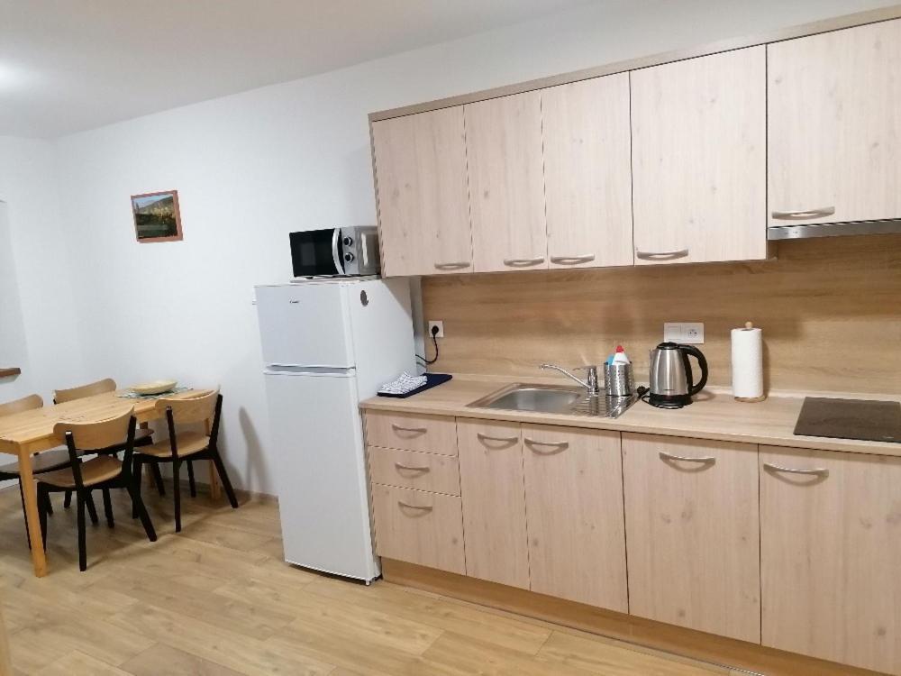 Apartmany Na Namesti Boží Dar Exterior foto
