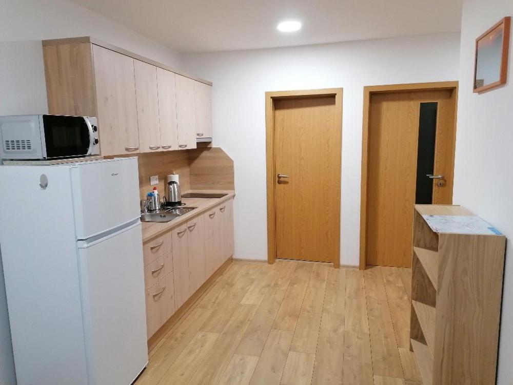 Apartmany Na Namesti Boží Dar Exterior foto