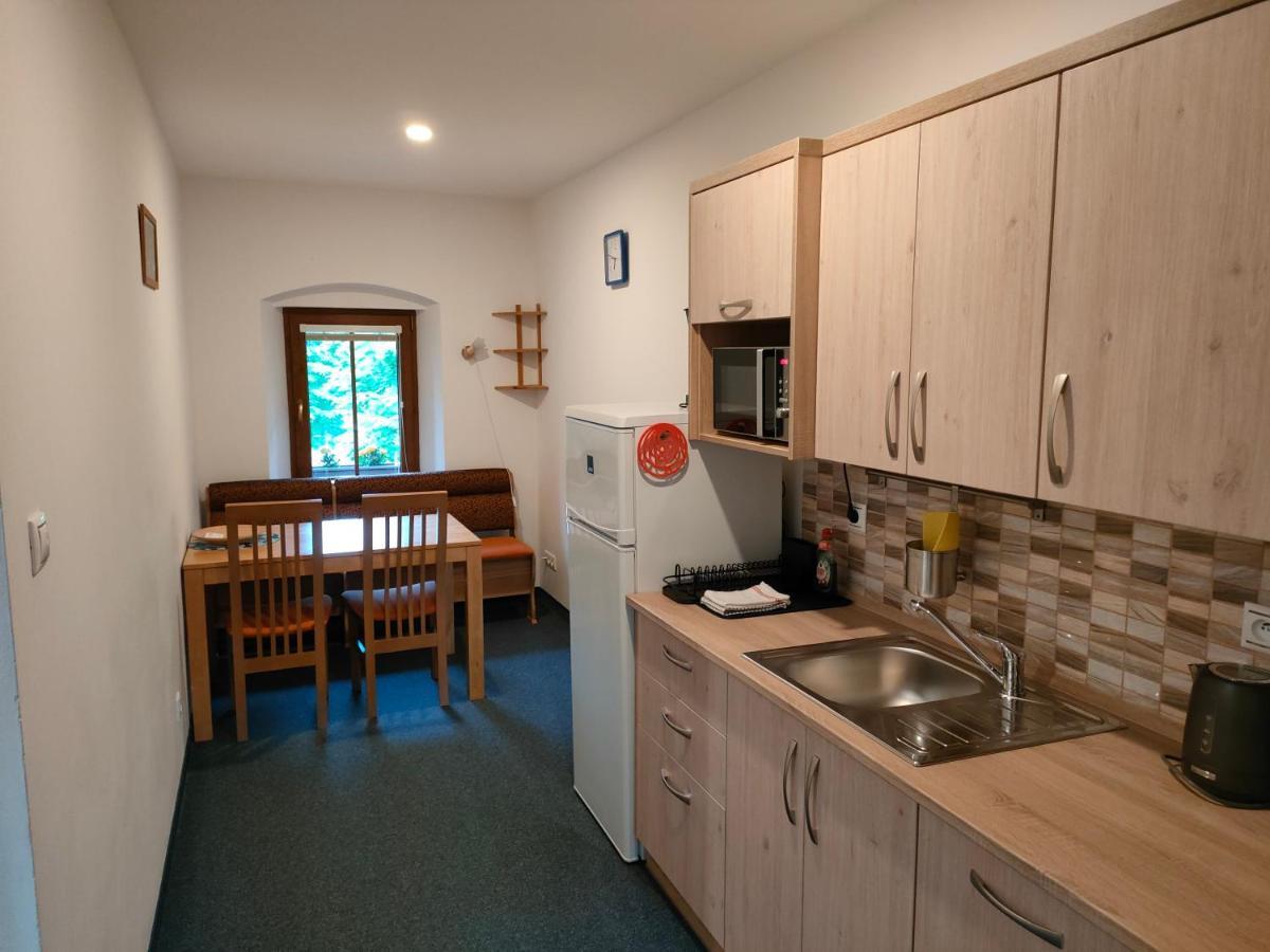 Apartmany Na Namesti Boží Dar Exterior foto