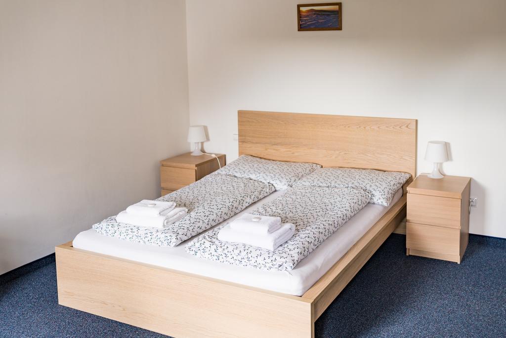 Apartmany Na Namesti Boží Dar Exterior foto