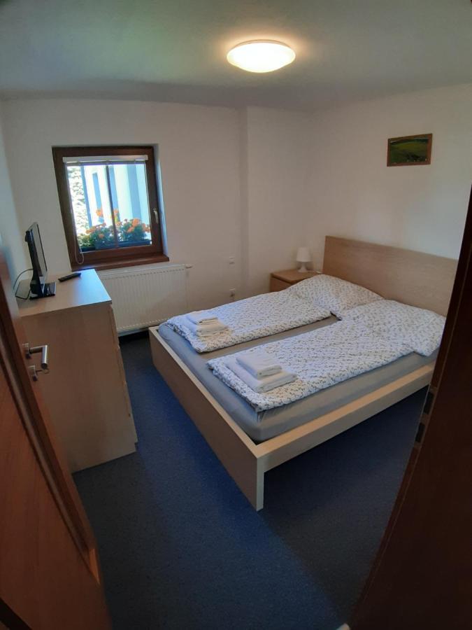 Apartmany Na Namesti Boží Dar Exterior foto